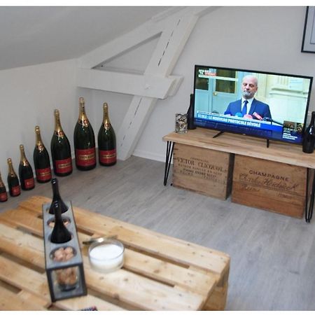 Studio Champagne Daire Reims Dış mekan fotoğraf