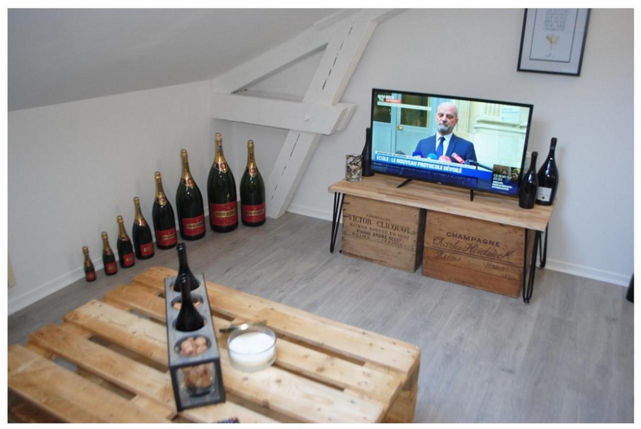 Studio Champagne Daire Reims Dış mekan fotoğraf